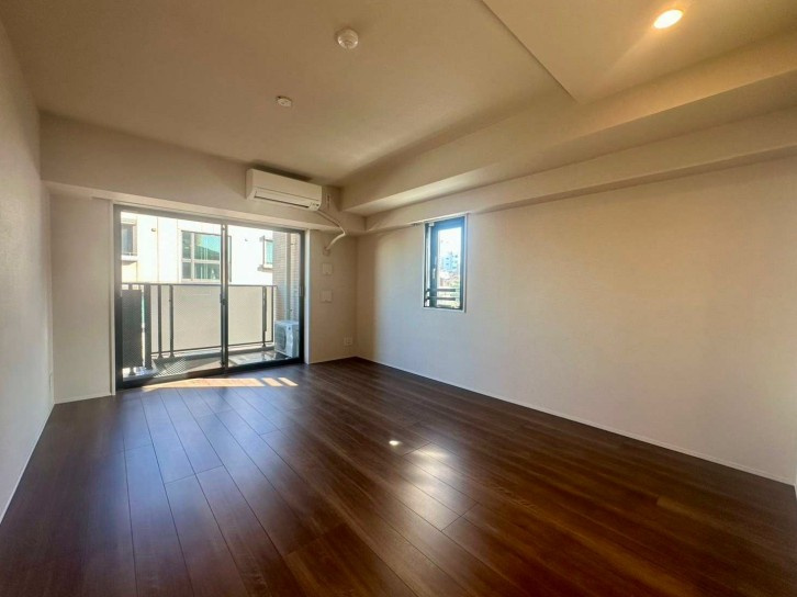 【居間・リビング】