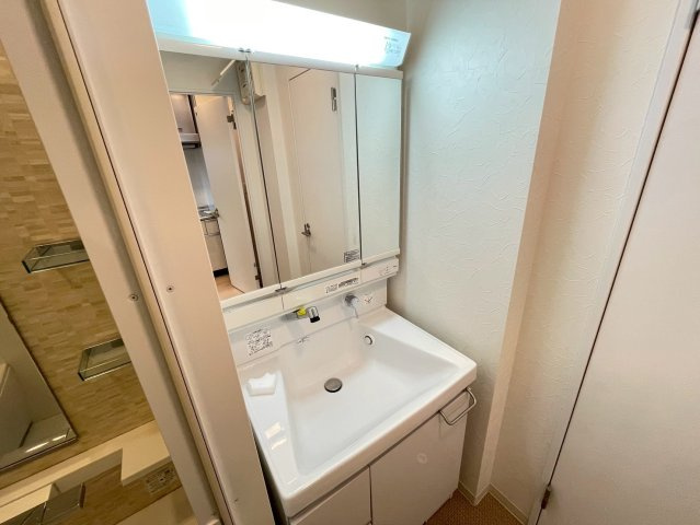 Opus Uno Sangenjaya　楽器演奏可　駅近　セキュリテイ充実の洗面所
