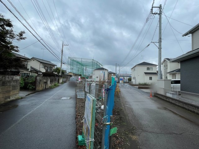 新築戸建・新築建売　佐野市浅沼町第6　佐野小学校・城東中学校の前面道路含む現地写真