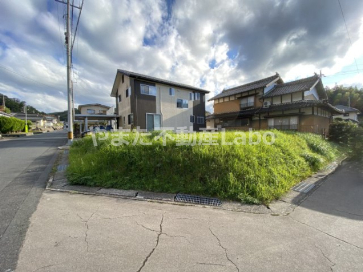 倉吉市みどり町土地