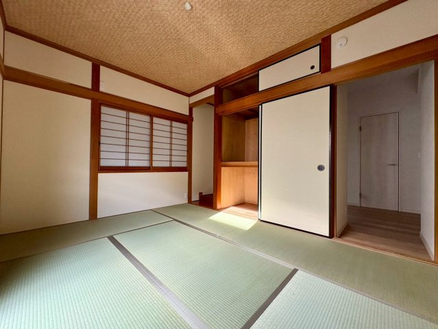 高知市潮見台2丁目　中古戸建ての和室|客間やくつろぎスペースとして使える和室