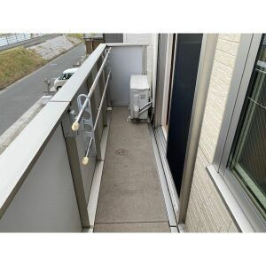 D-room大野城B棟のバルコニー
