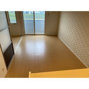 D-room大野城B棟の居間・リビング