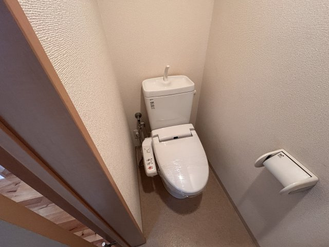 【トイレ】 | ＹＡＳＡＫＡ　　ＢＡＳＥ
