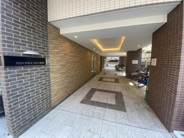 プレシャスワン錦糸町のエントランス