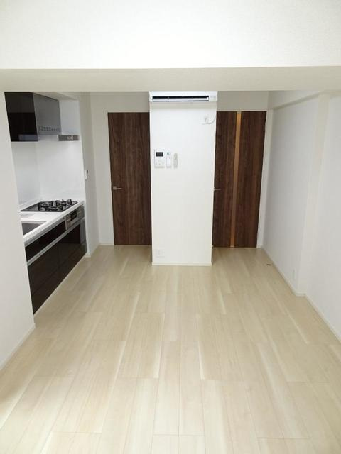 プレシャスワン錦糸町の居間・リビング