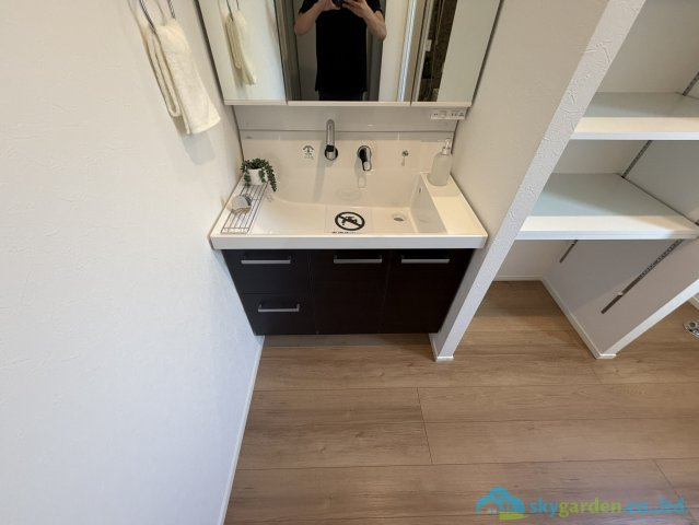 秦野市堀山下第2　新築戸建　全4棟1号棟の独立洗面台