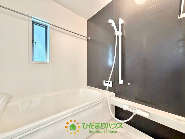 幸手市中第11　新築一戸建て　02　クレイドルガーデンの浴室
