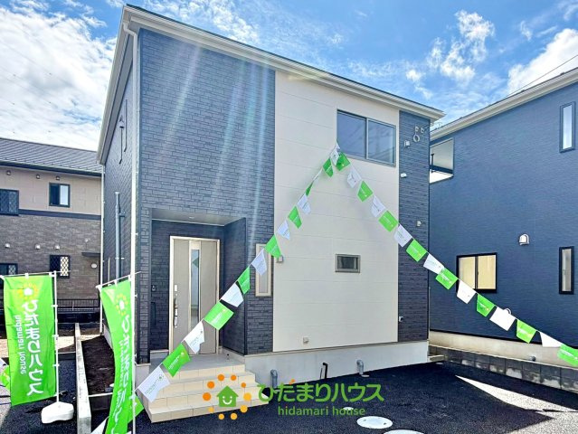幸手市中第11　新築一戸建て　02　クレイドルガーデンの外観