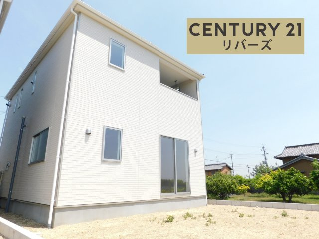 愛西市落合町中河原の新築一戸建の外観|◇４号棟◇　　新価格！！いつでも見学出来ます♪（お問合せ当日、平日、水曜、夜間でもＯＫ）　敷地５２．２６坪！　駐車並列３台ＯＫ！　南に広い庭付き、陽当たり良好♪　防犯カメラやＥＶ車充電など設備充実♪