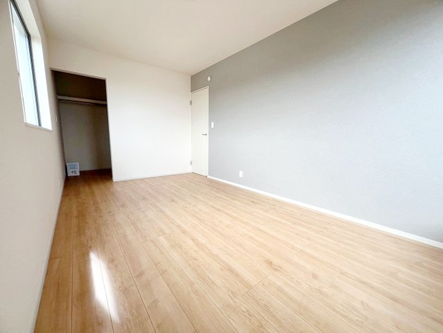 藤枝市瀬古4期／の洋室