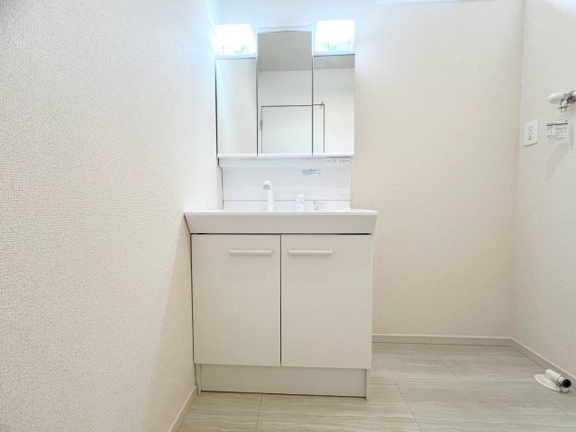 藤枝市瀬古4期／の独立洗面台