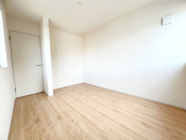 藤枝市瀬古4期／の洋室