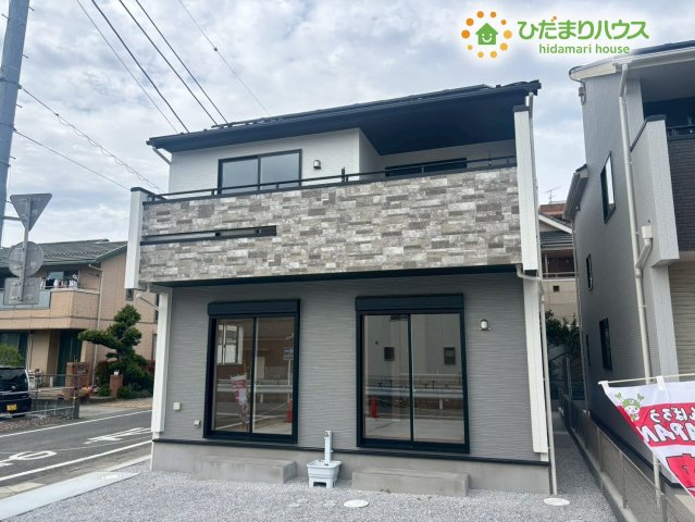 熊谷市赤城町1丁目　新築一戸建て　ブルーミングガーデン　01
