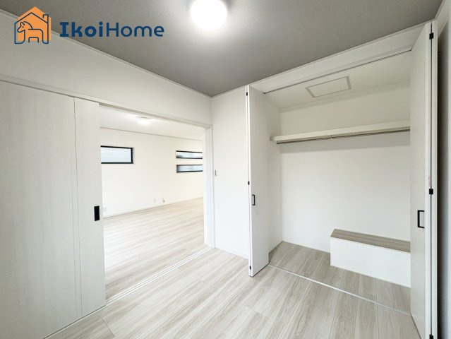 明石市二見町西二見　新築戸建の子供部屋|◆同社施工例◆年中無休：当日予約可●全居室ペアガラス標準装備。一般の窓ガラスの２倍の断熱効果あり