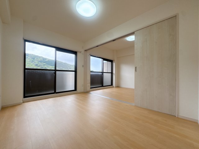 【洋室】 | エンゼルハイム片江