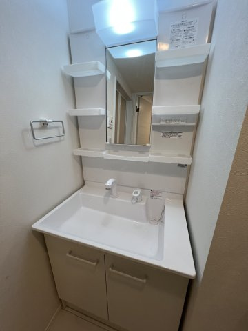 【独立洗面台】