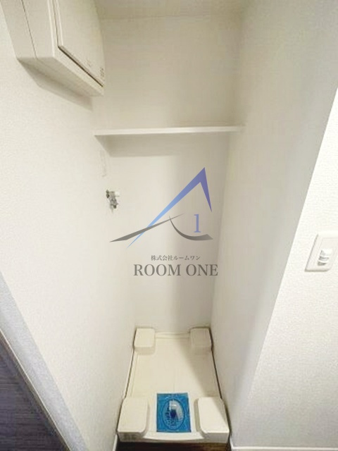 クラリッサ川崎ソレイユの設備|洗濯機置き場です。