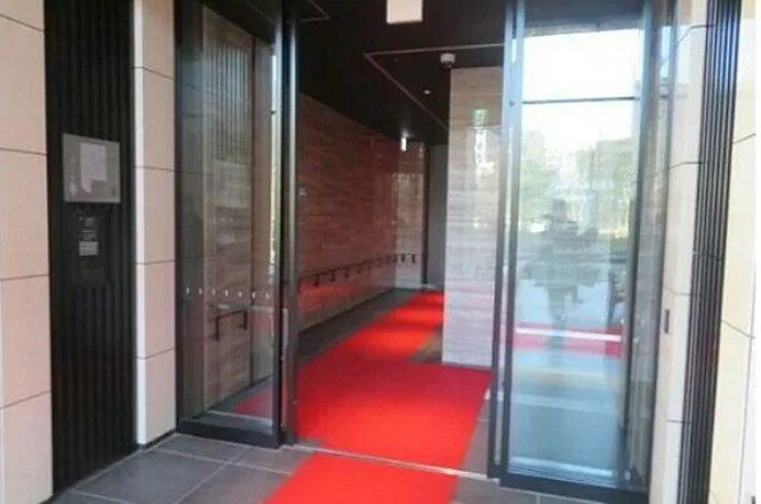 シティタワー新宿のエントランス