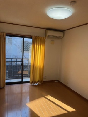 【居間・リビング】 | 篠原東戸建