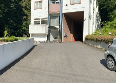 【外観】 | ホテル | 最寄り駅が近いなどの交通アクセスが良い土地だと暮らしやすいですよね。通勤・通学の観点から土地を選ぶことも大切です！自身や家族のライフワークからあったの物件を探しましょう！当社営業がお力になります！