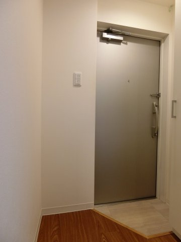 Ｗｅｓｔ　Ｆ．Ｙ．の玄関|※参考写真