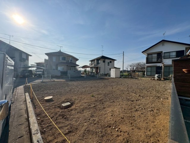 -三丁目不動産-　熊谷市上須戸　売地の外観