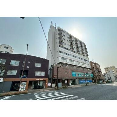 松ヶ丘ビルの外観