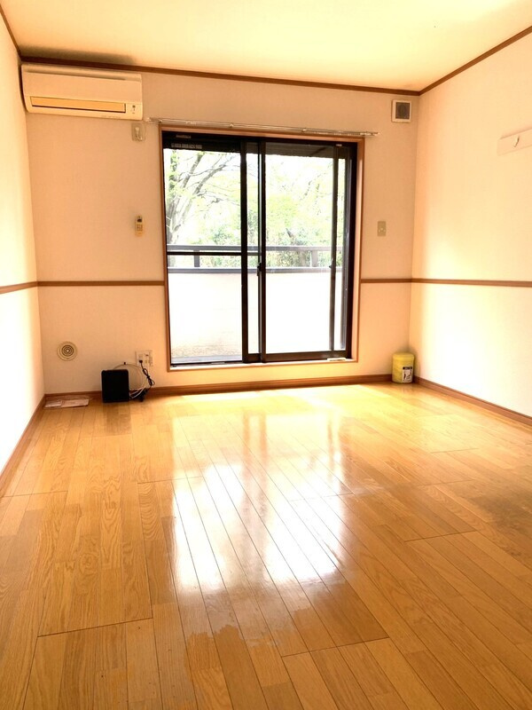 クレストヒルの居間・リビング|※別号室の参考写真です
