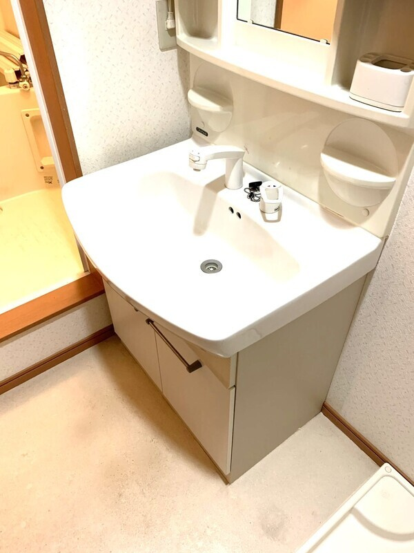 クレストヒルの洗面所|※別号室の参考写真です