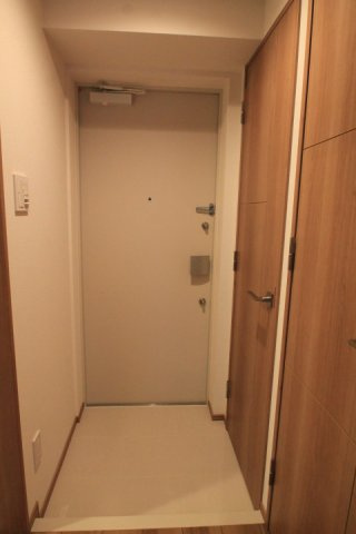 【玄関】
