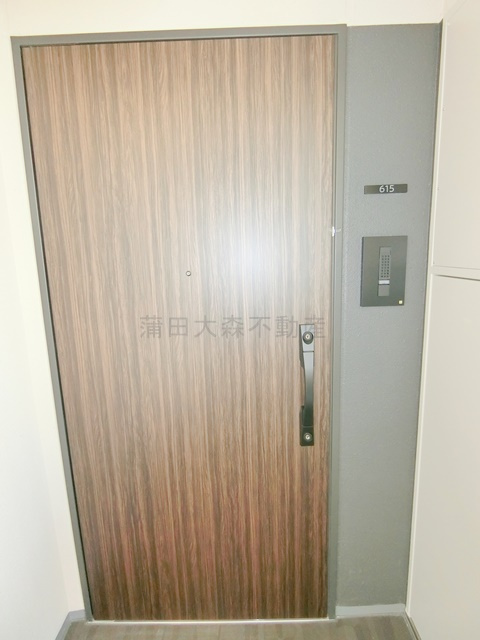 RJRプレシア蒲田の玄関
