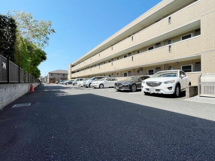 花水木　Iの駐車場