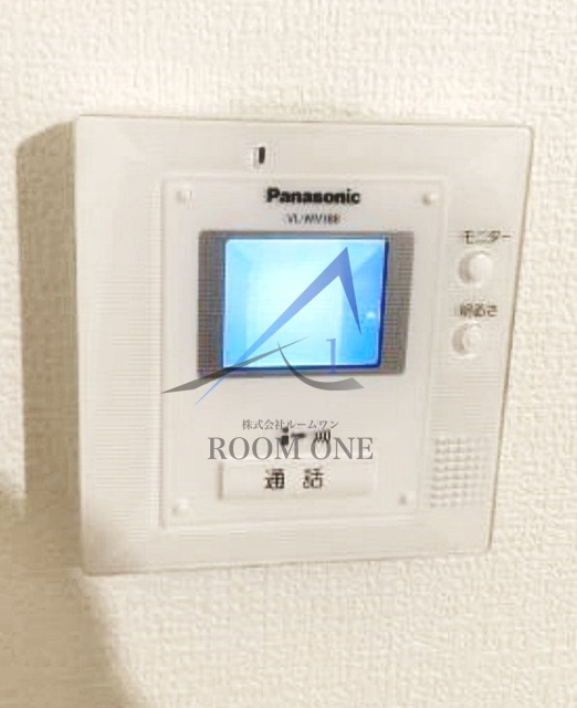 フォーシーズンズ聖蹟のセキュリティ|モニター付きインターホンです。