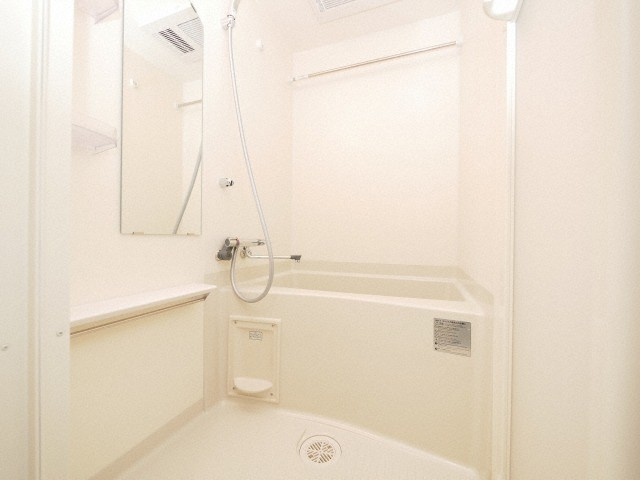 プレサンス南堀江スタイルズの浴室