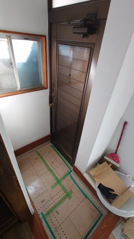 【玄関】