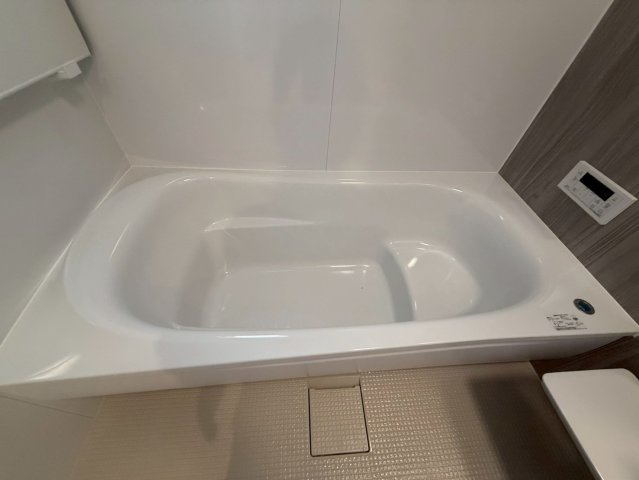 ♪♪西原町小那覇-全1邸の浴室|日々の暮らしに欠かせないお風呂です