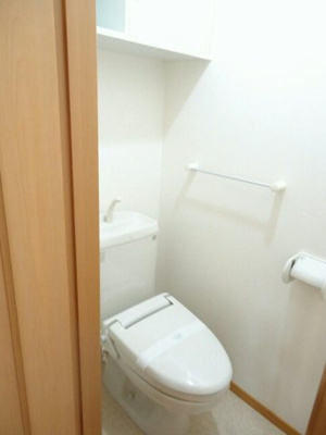 【トイレ】 | カサ・デル・ソルＢ | 落ち着いたトイレです