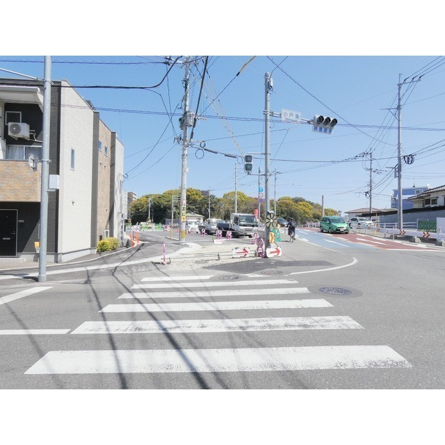 福岡市西区小戸１丁目のアパートの駐車場