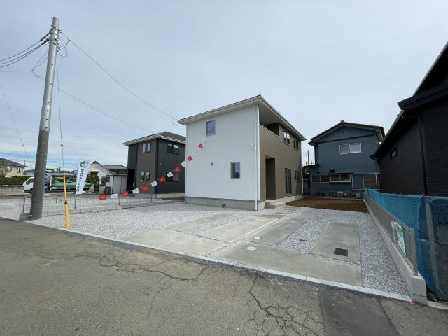新築戸建・新築建売　玉村町1期　上陽小学校・玉村中学校の駐車場|駐車スペースは2～3台駐車可能です！
