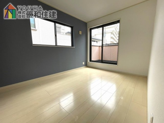 【洋室】 | 中古戸建　明石市松が丘１丁目
