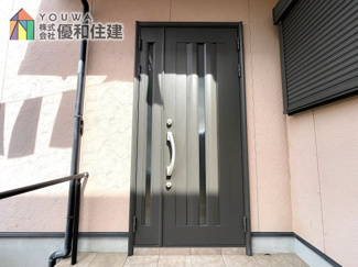 【玄関】 | 中古戸建　明石市松が丘１丁目