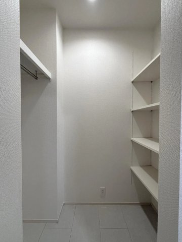 【仲介手数料無料／愛西市】愛西市東保町中　ブルーミングガーデン　新築戸建　2号棟の収納
