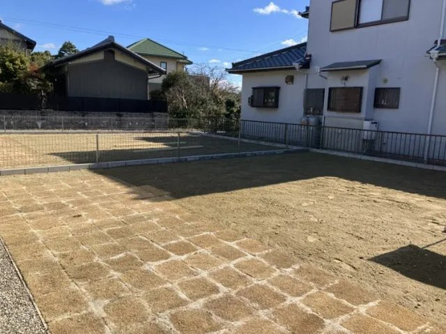 【仲介手数料無料／愛西市】愛西市東保町中　ブルーミングガーデン　新築戸建　2号棟の庭