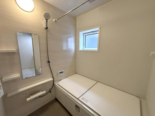 【仲介手数料無料／愛西市】愛西市東保町中　ブルーミングガーデン　新築戸建　2号棟の浴室