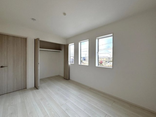 【仲介手数料無料／愛西市】愛西市東保町中　ブルーミングガーデン　新築戸建　2号棟の洋室