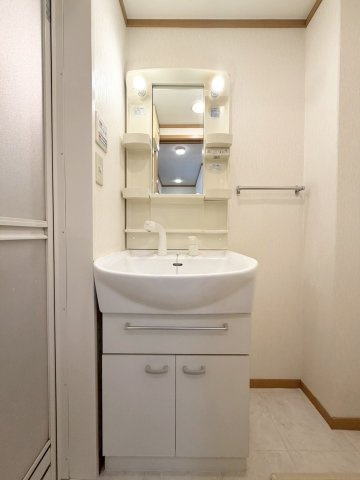 アズ・レイラの洗面所