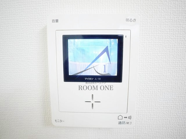 クレール上野のセキュリティ|モニター付きインターホンです。