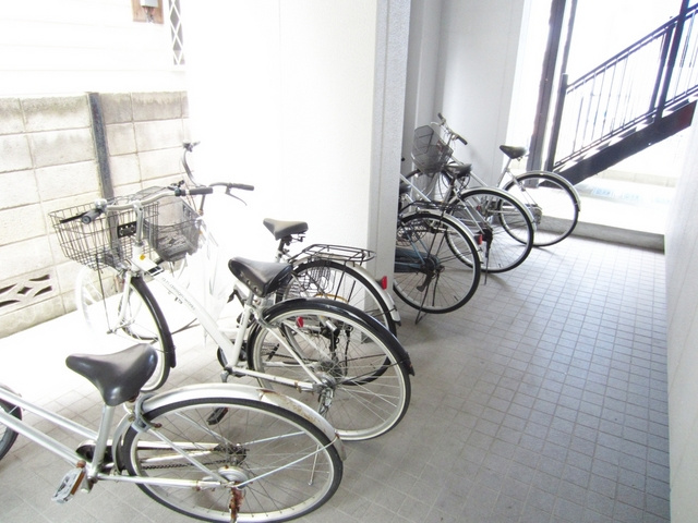 Ｉ’Ｓ王子神谷のその他共用部分|自転車置き場です☆