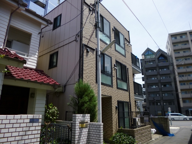 Ｉ’Ｓ王子神谷の外観|日当たりのよい建物です☆